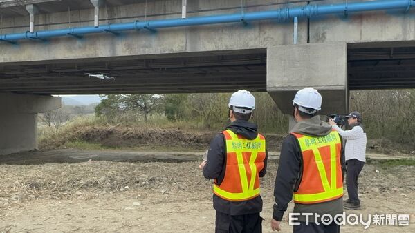 ▲▼公路局引進「無人機AI智慧橋梁檢測系統」。（圖／記者李姿慧攝）