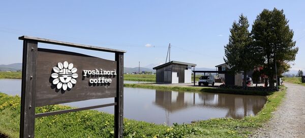 ▲▼日本北海道東川美食「玄米おむすび ちゃみせ」，當地人才知的隱藏可愛玄米飯糰店，一天只賣兩個半小時。（圖／部落客小虎提供）