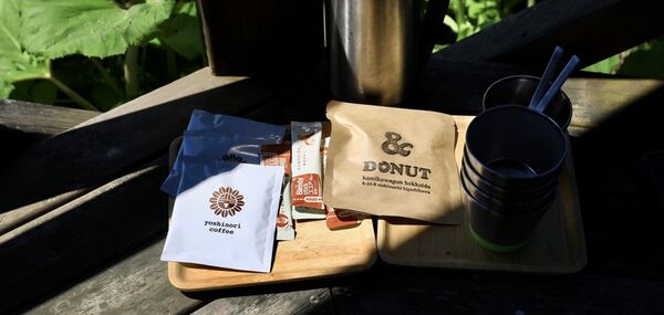 ▲▼日本北海道東川美食「玄米おむすび ちゃみせ」，當地人才知的隱藏可愛玄米飯糰店，一天只賣兩個半小時。（圖／部落客小虎提供）