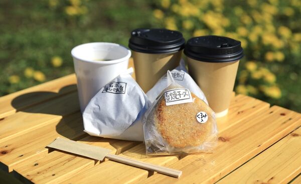 ▲▼日本北海道東川美食「玄米おむすび ちゃみせ」，當地人才知的隱藏可愛玄米飯糰店，一天只賣兩個半小時。（圖／部落客小虎提供）