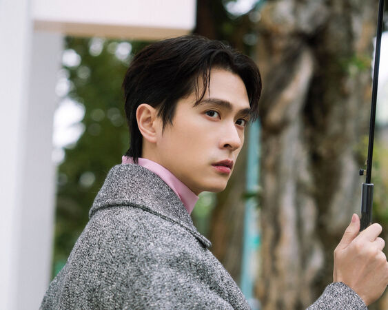 ▲石知田接受《ETtoday星光雲》專訪。（圖／百澤娛樂提供）