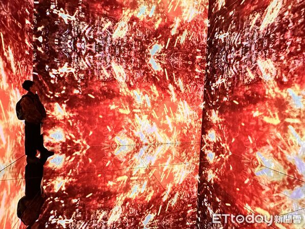 ▲▼《蜷川實花展 with EiM：彼岸之光，此岸之影》將於1月17日至4月19日在台北華山展出。（圖／記者林育綾攝）