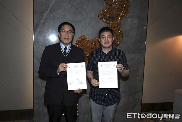 ▲台南市長黃偉哲訪菲期間，與姊妹市加美地市簽署「增進姊妹市情誼瞭解備忘錄」，深化雙方交流合作。（記者林東良翻攝，下同）