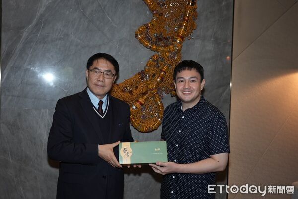 ▲台南市長黃偉哲訪菲期間，與姊妹市加美地市簽署「增進姊妹市情誼瞭解備忘錄」，深化雙方交流合作。（記者林東良翻攝，下同）