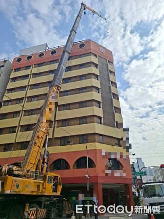 ▲▼新興施工             。（圖／記者陳宏瑞翻攝）