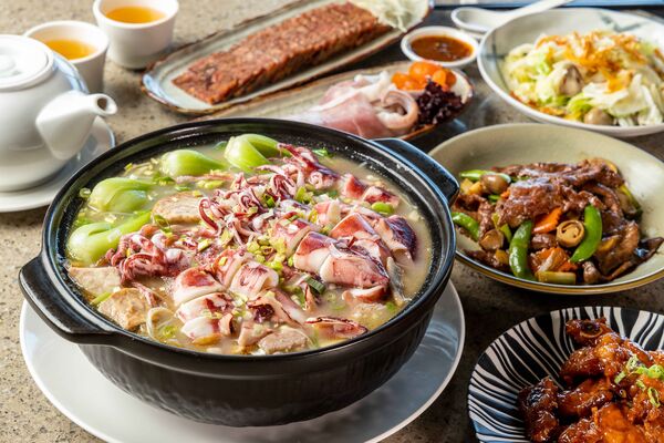 ▲福容大飯店福隆店即日起至2月26日祭出大眾湯一人299元優惠，並加贈福隆海洋溫泉入浴粉,草嶺古道芒花季。（圖／業者提供）