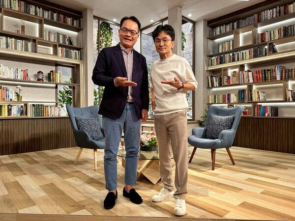 ▲唐從聖接受鄭弘儀專訪。（圖／三立）