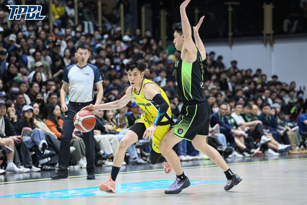 ▲新北國王林書緯、洪志善。（圖／TPBL職籃提供）