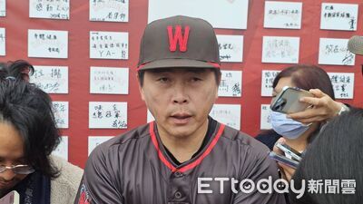 古久保健二入陣味全龍迷全場歡呼！葉總看重綜合性：很有經驗