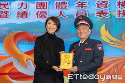 南投消防局歡慶119消防節　13位義消老兵獲40+年資標獎牌