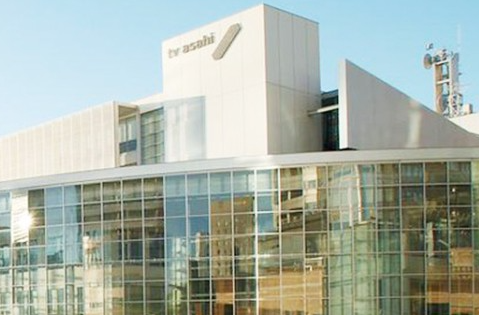 ▲▼朝日電視台去年12月發生墜樓事件，離世男子是人氣綜藝助理導播。（圖／翻攝自日網、X）