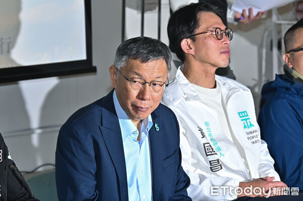 ▲柯文哲、黃國昌共同出席民眾黨「松信夥伴見面會」。（圖／記者李毓康攝）