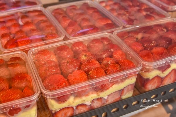 ▲▼排隊預訂才吃得到人氣草莓大福。（圖／部落客周花花提供）