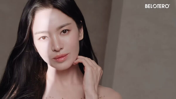 ▲▼44歲宋慧喬「長短髮切換」神顏太美！近距離拍零瑕疵　影片掀熱議。（圖／翻攝自宋慧喬IG）