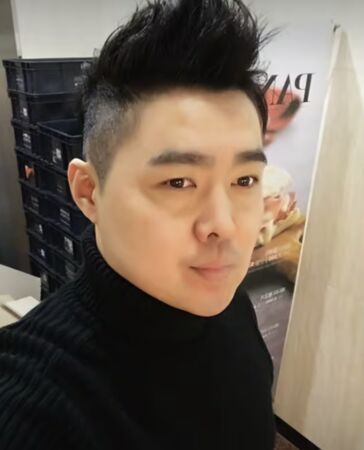 ▲▼演員、廚師鄭信宇罹罕見癌症驟逝。（圖／翻攝自鄭信宇IG）