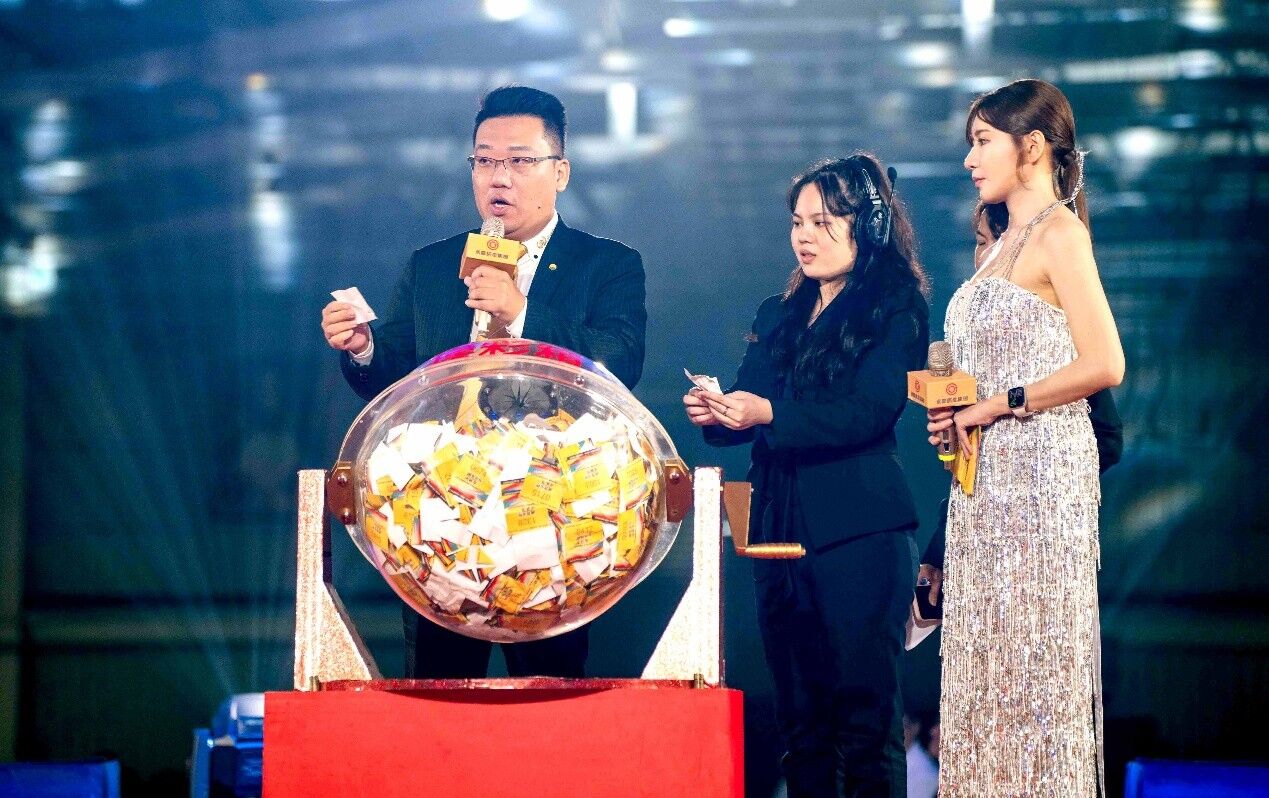 永慶加盟四品牌中台灣700桌尾牙盛宴  玖壹壹、蔡尚樺即將熱血登場（圖／永慶房產集團提供）