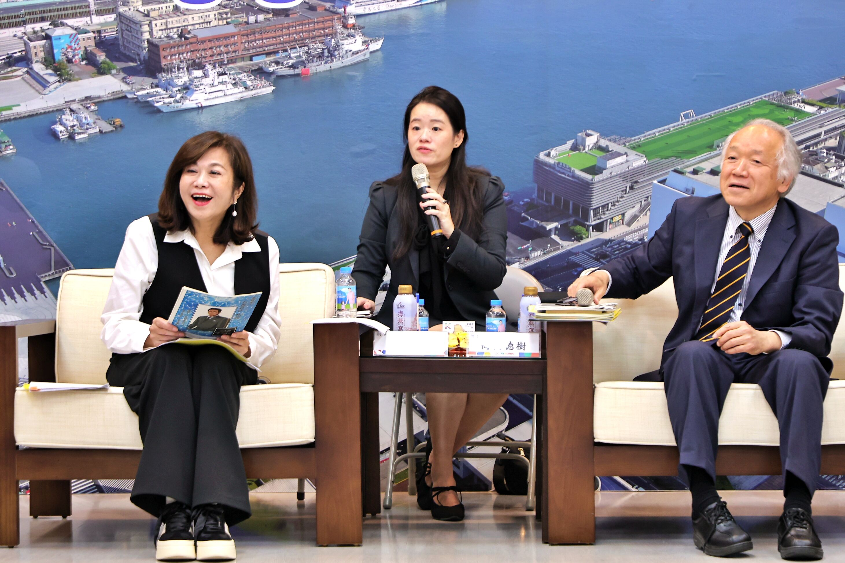 ▲日本石坂莊作顯彰會訪基隆。（圖／記者郭世賢翻攝）