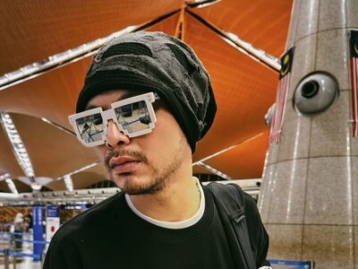 黃明志吸毒案罪名加重！「持搖頭丸改冰毒」再增1罪名…反擊發聲