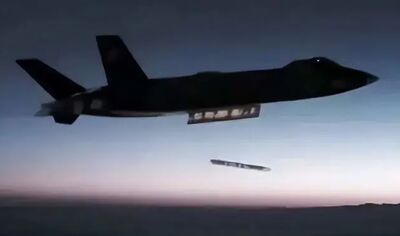 射程300公里？　殲-20發射「光桿彈」疑為霹靂-16