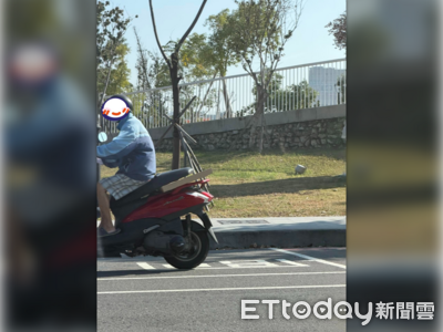 阿伯買好市多大披薩！下秒目睹「1人載法騎回家」　萬人驚：太聰明