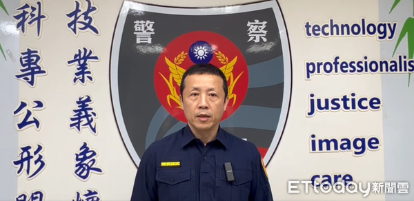 ▲新寮鎮安宮18日晚間舉辦遶境活動，神轎入廟施放煙火期間發生碎片墜落意外，民眾受傷送醫。（民眾提供）