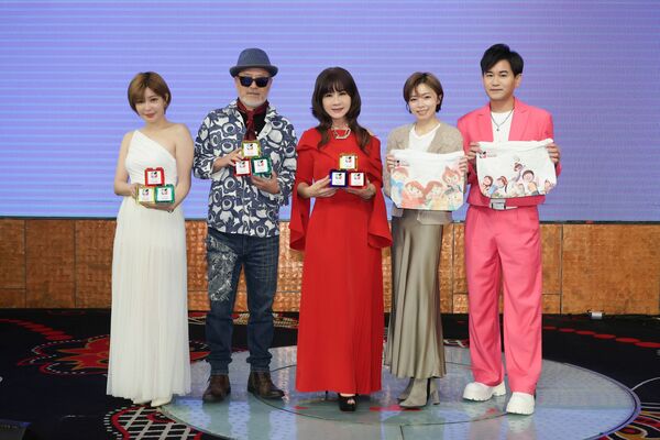 ▲▼ 吳俊宏、王瞳、龍千玉、班鐵翔、孟慶而齊聚。（圖／台灣愛與希望國際關懷協會）