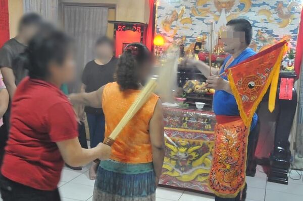 蘆洲雙屍「爸是宮廟乩身」！晚間助信徒問事…返家遭兒亂刀砍死