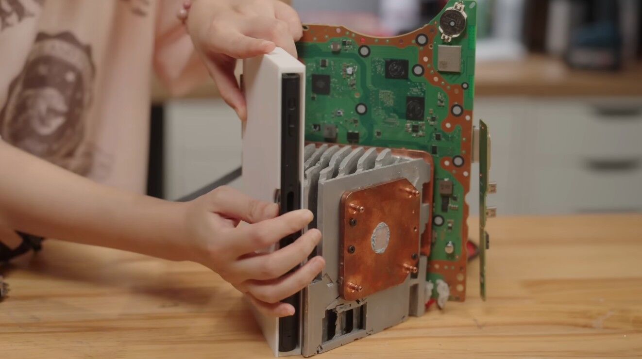 ▲▼三合一。（圖／翻攝自YT）