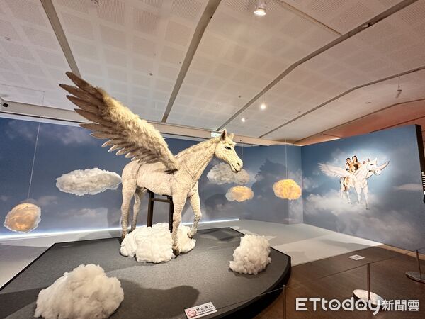 ▲▼楊麗花現身「世紀初戀・楊麗花」歌仔戲特展見面會。（圖／記者林育綾攝）