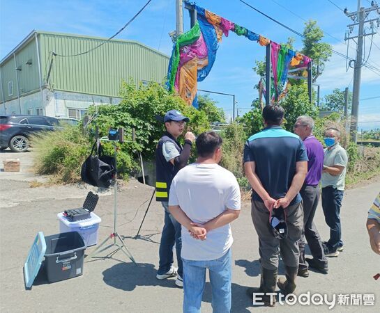 ▲台南市環保局針對異味及廢水污染業者重罰破百萬元，並移送法辦。（記者林東良翻攝，下同）