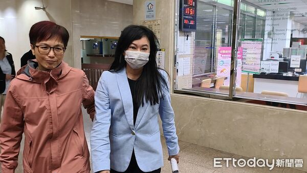 ▲▼朝野女立委混戰，台灣民眾黨不分區立委林憶君19日以被告身分到台北地院出庭。（圖／記者黃哲民攝）