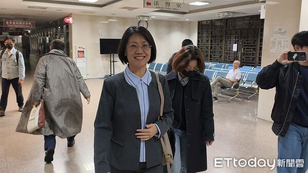 ▲朝野女立委混戰，國民黨立委翁曉玲19日以被告身分到台北地院出庭。（圖／記者黃哲民攝）