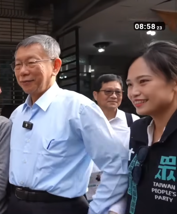 ▲▼柯文哲掃街。（圖／翻攝自YouTube／柯文哲）