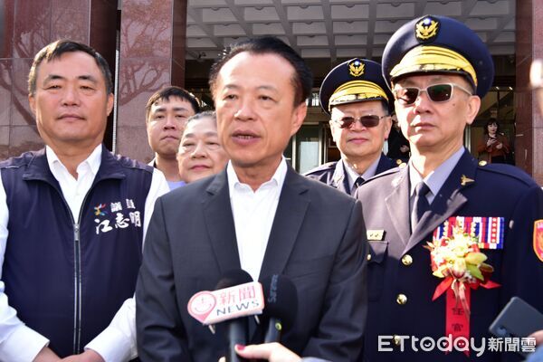 ▲▼   縣長翁章梁主持交接典禮 古瑞麟接任警察局長   。（圖／嘉義縣警局提供）