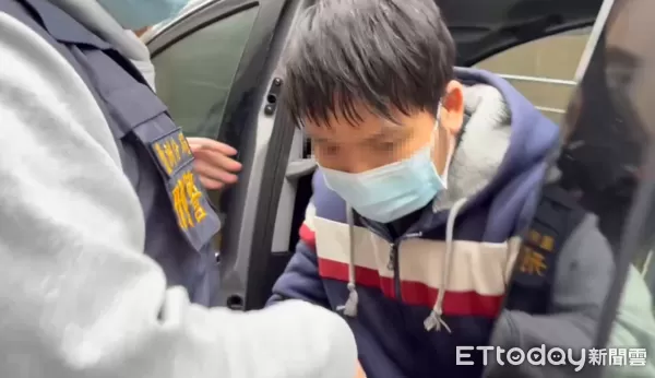 ▲▼             蘆洲逆子廖聰賢手刃雙親，移送新北地檢署。（圖／記者陳以昇翻攝，下同）