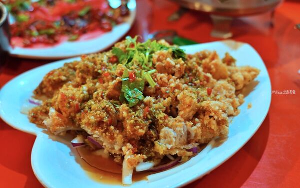 ▲▼冬山阿源快炒桶仔雞。（圖／部落客Mika授權提供）