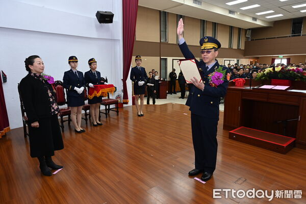 ▲▼花蓮縣警察局卸、新任局長交接典禮20日上午在縣警局親民堂舉行。（圖／花蓮縣警察局提供，下同）