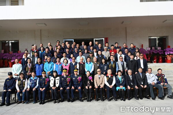 ▲▼花蓮縣警察局卸、新任局長交接典禮20日上午在縣警局親民堂舉行。（圖／花蓮縣警察局提供，下同）