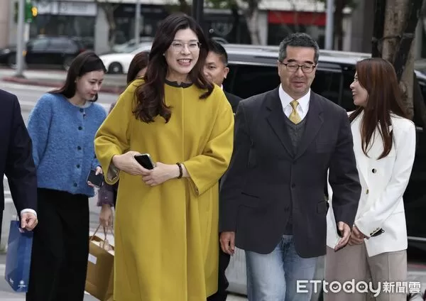 ▲▼ 鄭麗文拜訪馬前總統  。（圖／記者黃克翔攝）