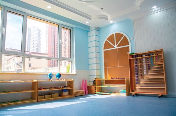 一名女醫師分享，替兒子報名全美幼兒園並參與面試卻未獲錄取，引發網友對幼兒園入學制度的討論。（示意圖/東方IC）