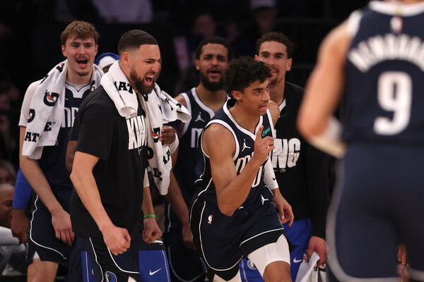 ▲獨行俠靠著克里斯蒂（Max Christie）全場飆進8記三分球在客場擊敗尼克。（圖／達志影像／美聯社）