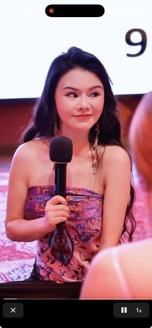 ▲▼周媛眼神教學成網路迷因。（圖／翻攝抖音）