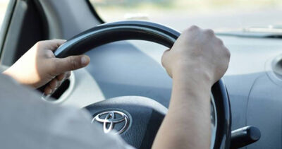 PO「4歲女童開車」限動！她遭撻伐竟反嗆：踢到你家祖墳？