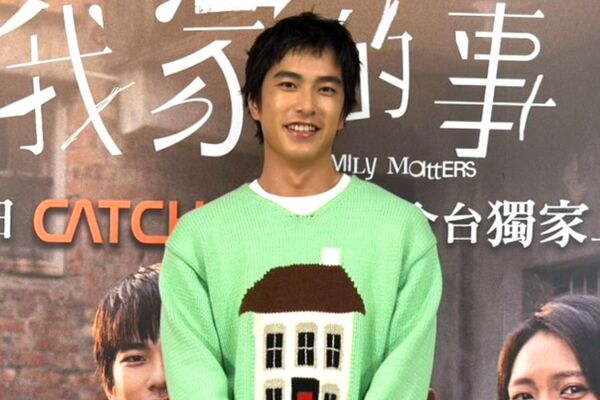 ▲《我家的事》藍葦華、曾敬驊、黃珮琪、高伊玲、導演潘客印。（圖／CATCHPLAY提供）