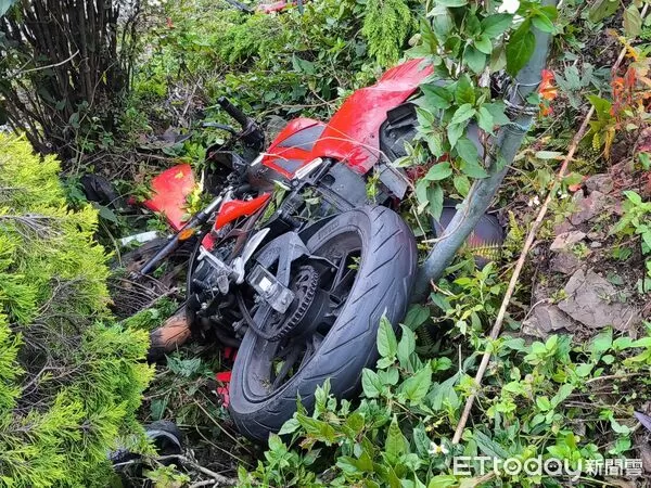 ▲▼             2025年夜衝武嶺發生的死亡車禍多達9件，造成10人死亡。（圖／記者高堂堯翻攝，下同）