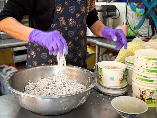 ▲▼阿姨小吃店。（圖／部落客VIVIYU小世界授權提供）