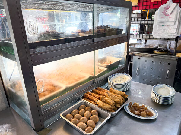 ▲▼阿姨小吃店。（圖／部落客VIVIYU小世界授權提供）