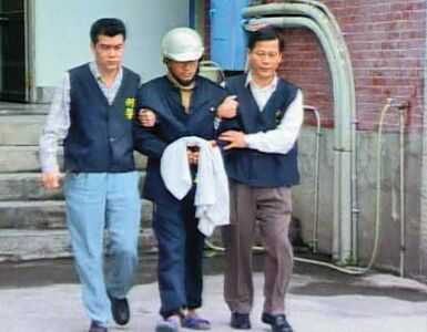 火場「情侶雙屍」驚悚案！兇手鄰居冷血圍觀　落網自爆殺女友