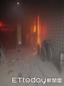 快訊／基隆消防小隊長殉職！　「三進火場」捨身脫面罩救受困女