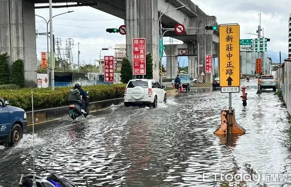 ▲新北市泰山區發生水管破裂事件。（圖／記者陳以昇翻攝）